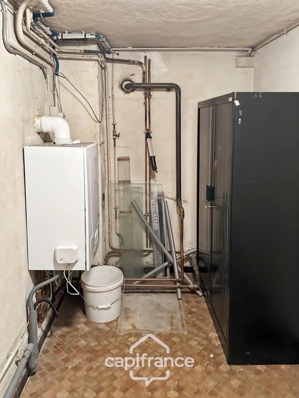 Maison - 187 m² - 8 pièces