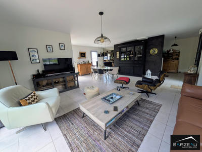 Maison - 160 m² - 6 pièces