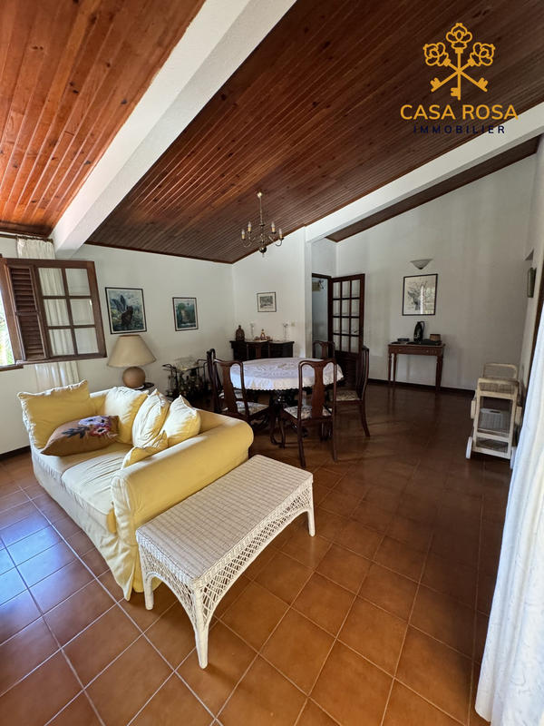 Maison traditionnelle - 107 m² - 5 pièces