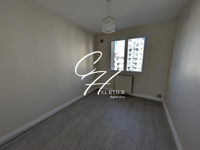 Appartement - 66 m² - 4 pièces