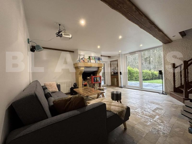 Maison bourgeoise - 228 m² - 8 pièces