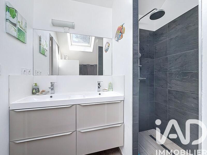 Maison - 88 m² - 3 pièces