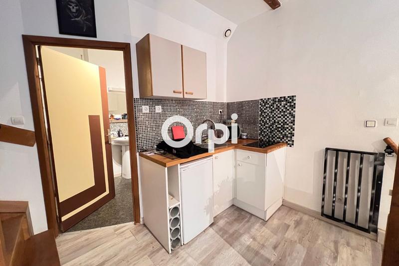 Immeuble - 90 m² - 2 pièces