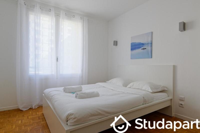 Chambre - 9 m² - 1 pièce