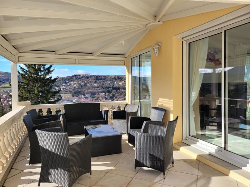 Maison - 190 m² - 7 pièces