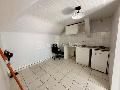 Appartement - 18 m² - 2 pièces