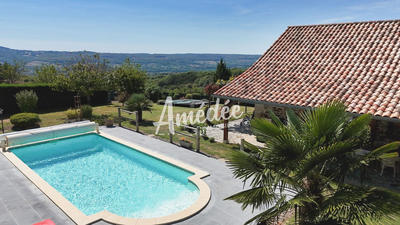 Maison ancienne - 122 m² - 4 pièces