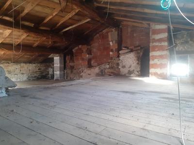 Maison de village - 80 m² - 5 pièces