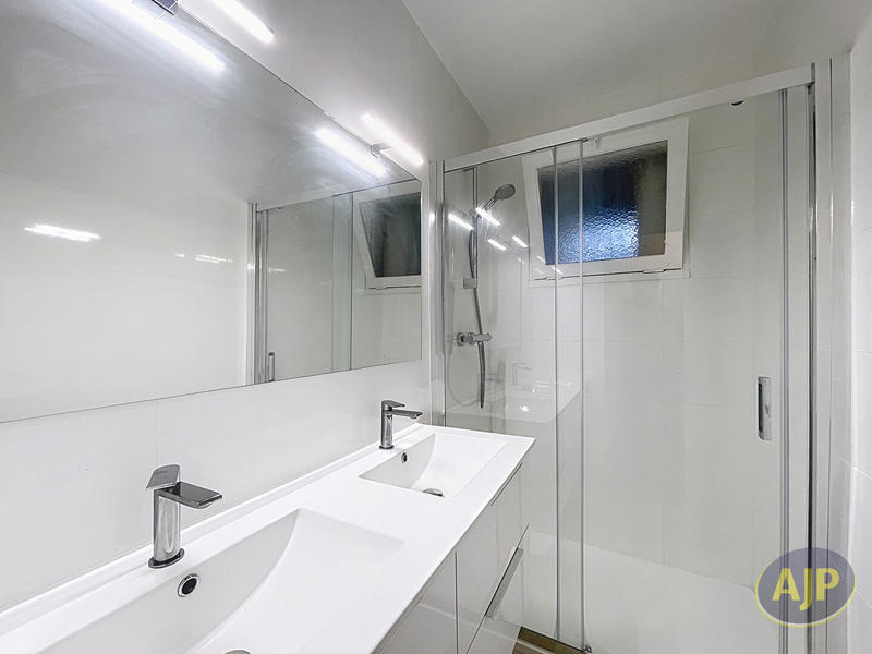 Appartement - 71 m² - 4 pièces