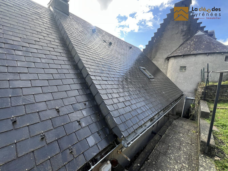 Maison traditionnelle - 81 m² - 4 pièces