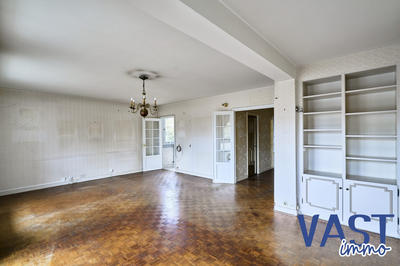 Appartement - 122 m² - 4 pièces