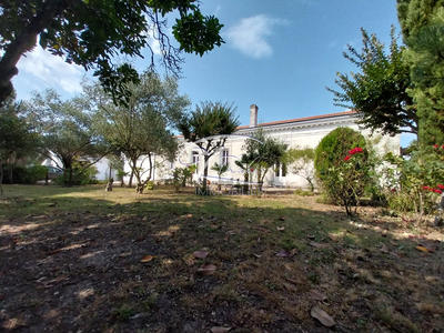 Maison ancienne - 150 m² - 6 pièces