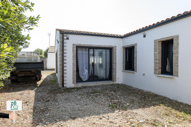 Maison - 166 m² - 6 pièces