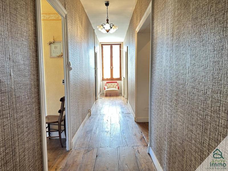 Maison de village - 198 m² - 8 pièces