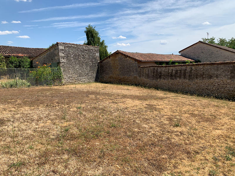 Maison - 104 m² - 4 pièces