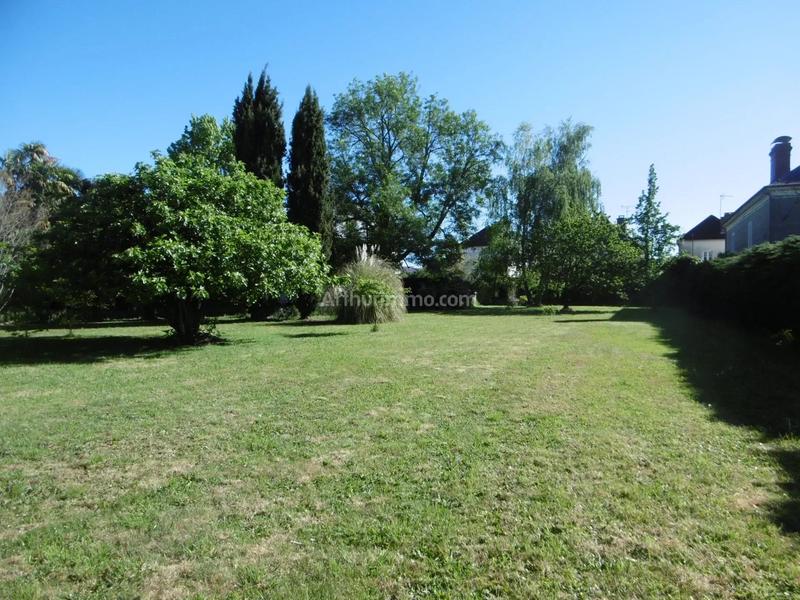 Maison - 212 m² - 8 pièces