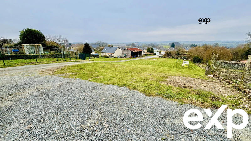 Maison traditionnelle - 185 m² - 6 pièces