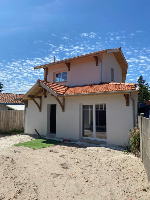 Maison - 88 m² - 3 pièces