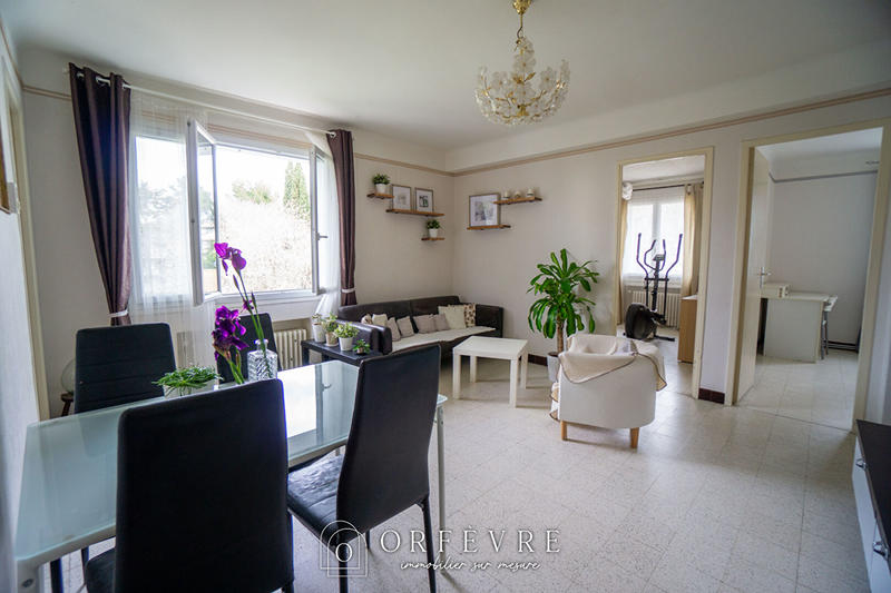Appartement - 61 m² - 3 pièces