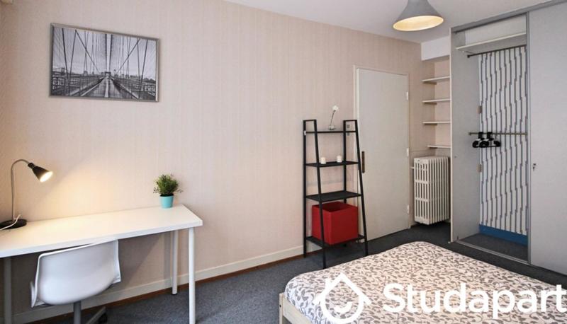 Chambre - 15 m² - 1 pièce