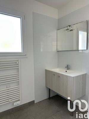 Maison - 94 m² - 4 pièces