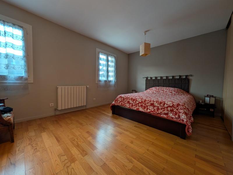 Maison - 135 m² - 6 pièces