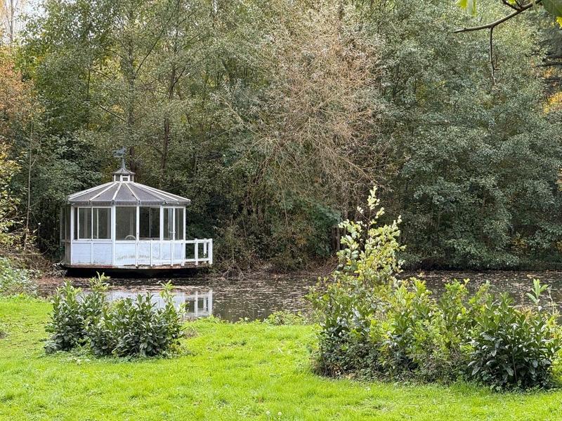 Château - 523 m² - 12 pièces