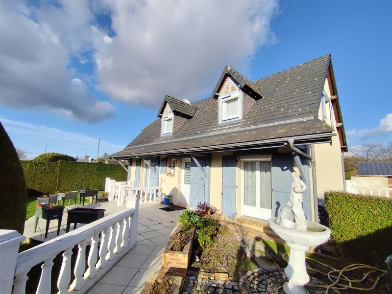 Maison - 103 m² - 4 pièces