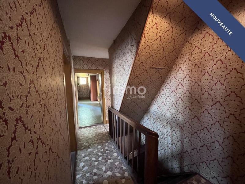 Maison - 374 m² - 17 pièces