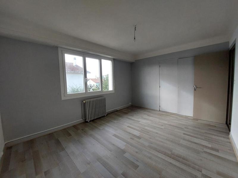Maison - 168 m² - 7 pièces