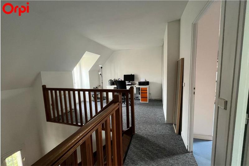 Maison - 133 m² - 6 pièces