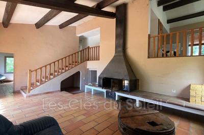 Maison - 180 m² - 6 pièces