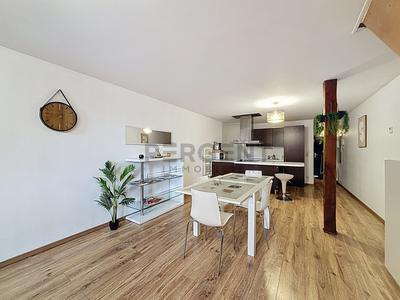 Duplex - 63 m² - 3 pièces