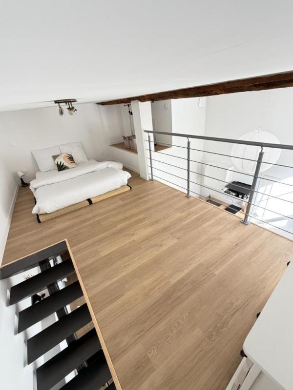 Studio - 27 m² - 2 pièces