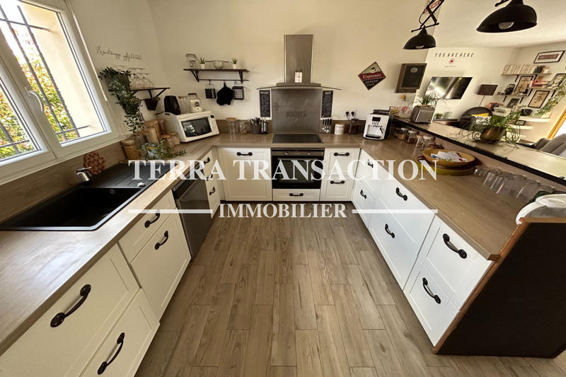 Villa - 105 m² - 4 pièces