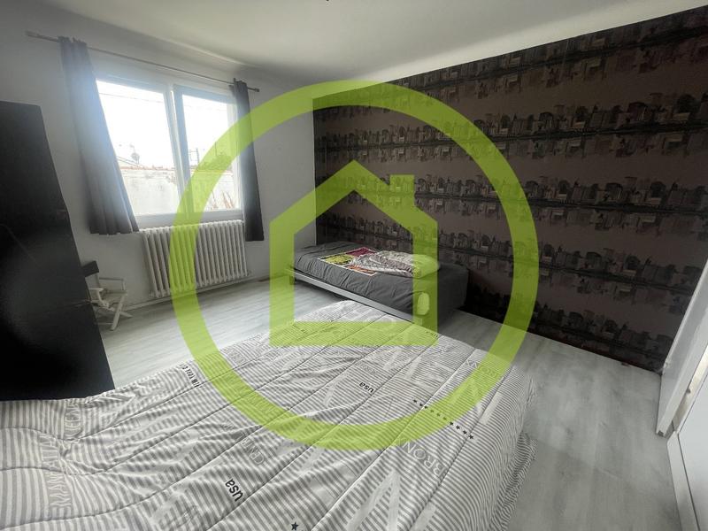 Maison - 158 m² - 8 pièces