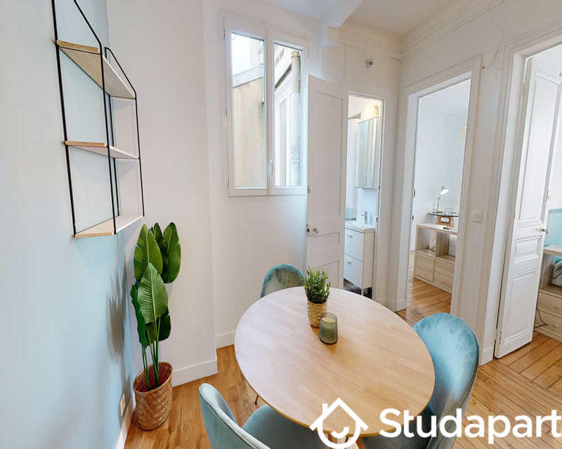 Chambre - 160 m² - 1 pièce