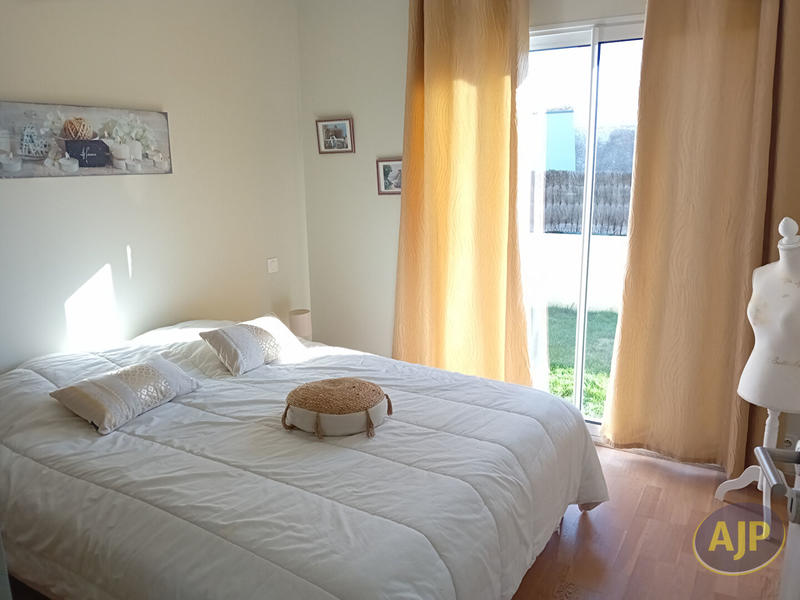 Maison - 200 m² - 6 pièces