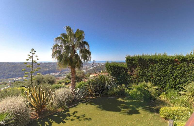 Villa - 250 m² - 7 pièces