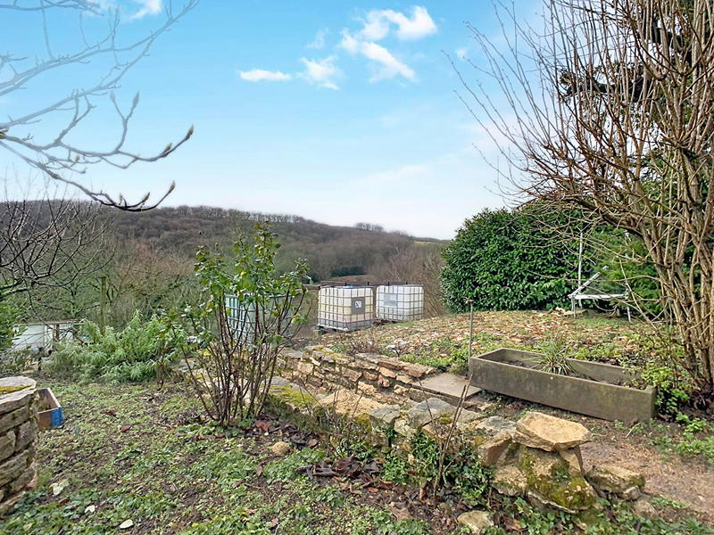 Maison - 280 m² - 11 pièces