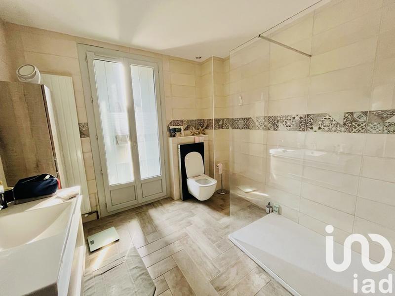 Maison de village - 250 m² - 7 pièces