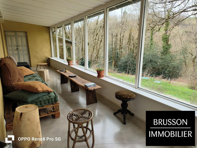 Maison - 440 m² - 8 pièces