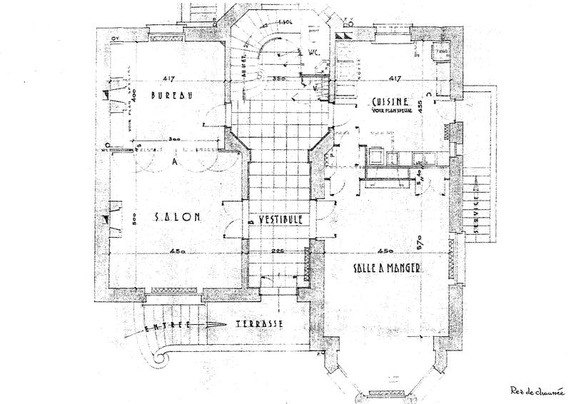 Propriété - 284 m² - 11 pièces