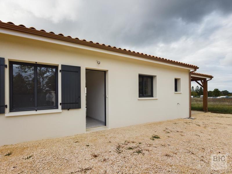 Maison - 100 m² - 4 pièces