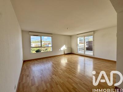 Appartement - 105 m² - 5 pièces