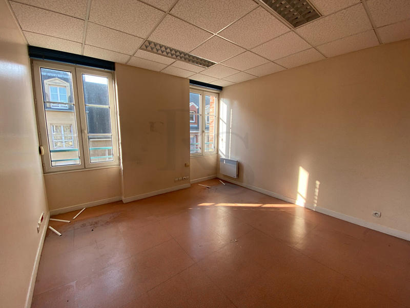 Bureau - 419 m²