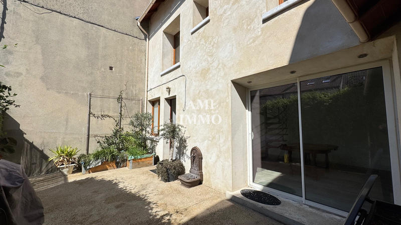 Maison - 70 m² - 4 pièces