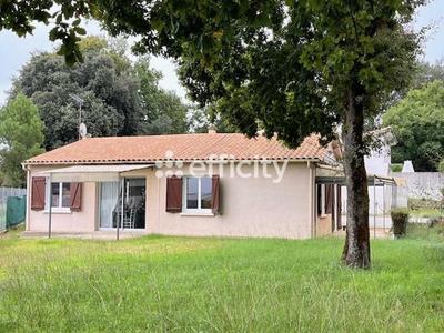 Maison - 75 m² - 6 pièces