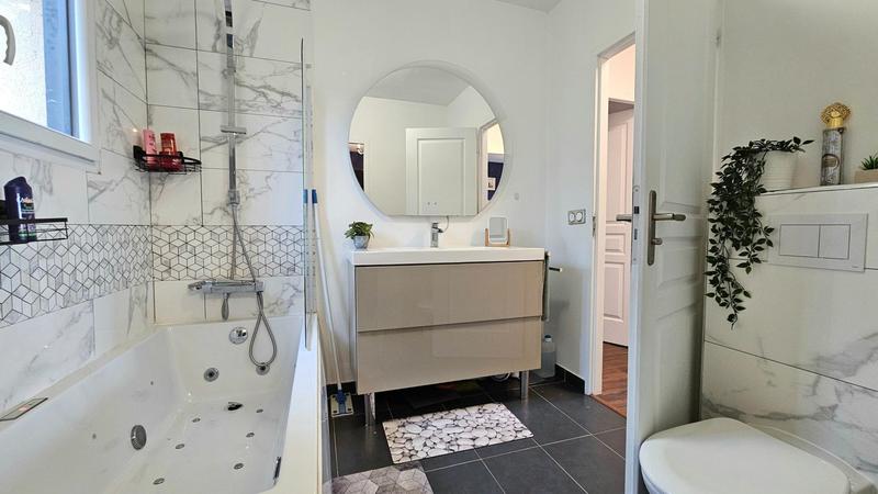 Maison - 116 m² - 6 pièces