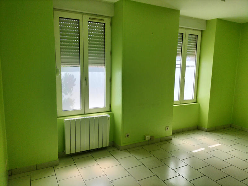 Local commercial - 91 m² - 6 pièces